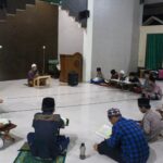 Adab murid kepada guru