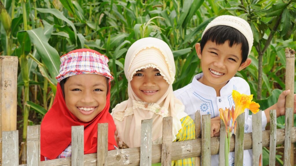 orang tua asuh anak yatim